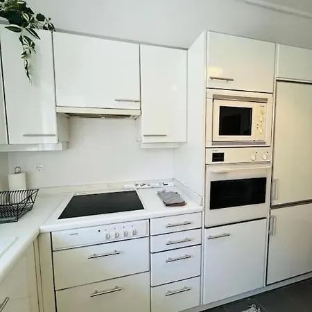 Comfortable And Bright 2bdr Flat * Athens